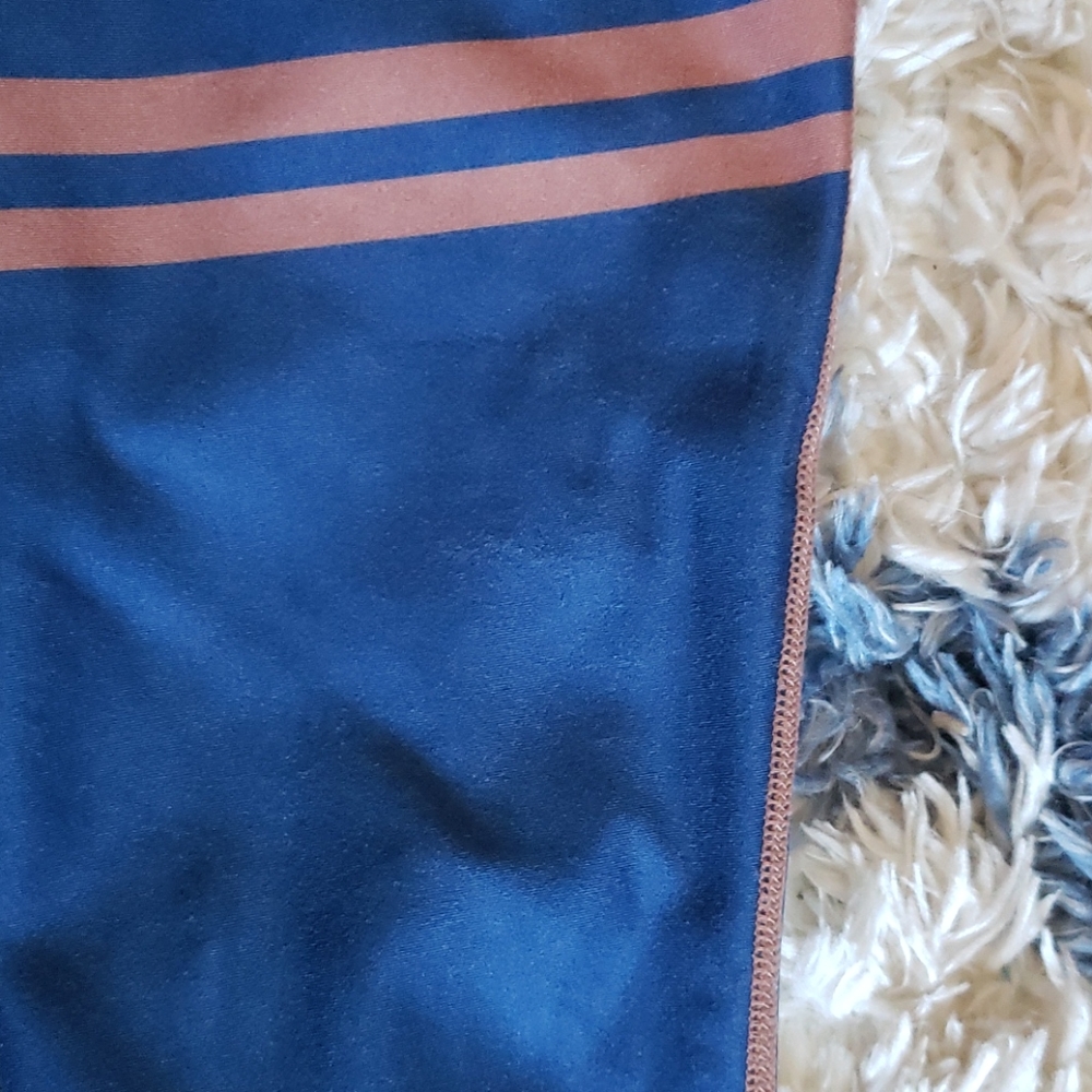 ALO high waist airlift leggings - Picture 4 of 9